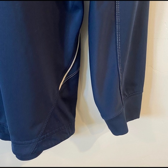 Nike CB Dri-FIT Half-Zip Pullover Long Sleeved Shirt - Picture 3 of 5